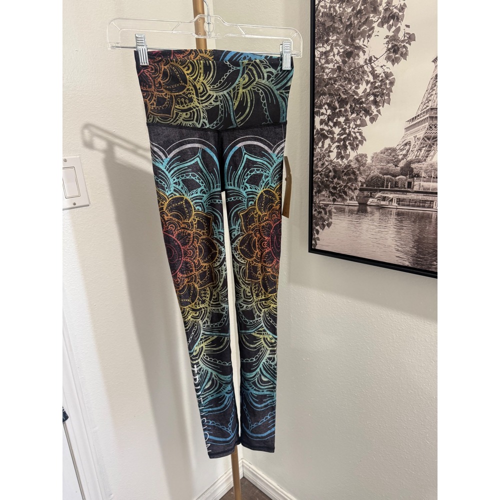 Niyama Sol Barefoot Mandala Multi Color Recycled Yoga Leggings XS New